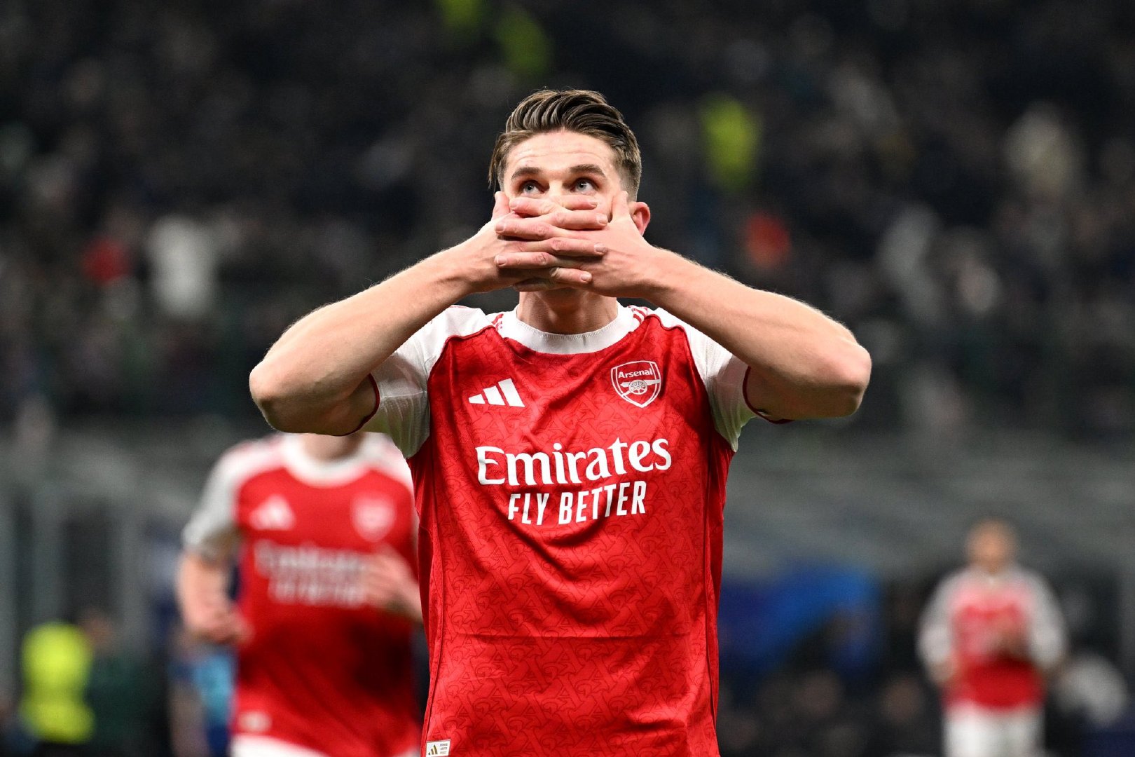 跟队记者Charles Watts：精彩的表现和结果。近乎完美的一晚，最后以约克