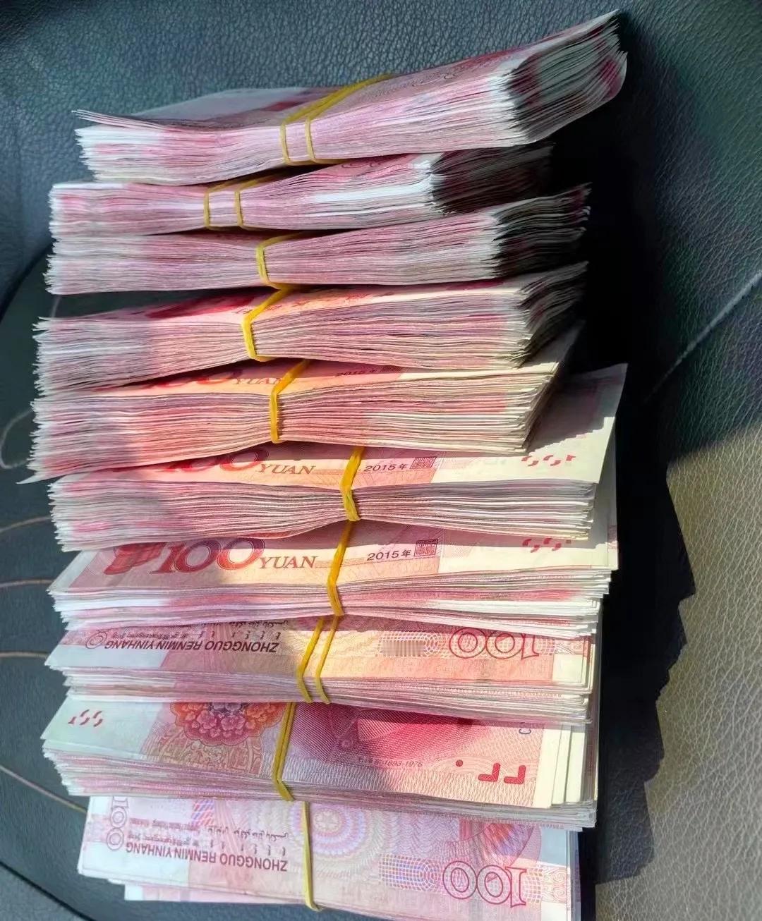 发现没，
存款一旦达到50万，
它就开始由内而外地滋养人了。

我真心觉得，存款