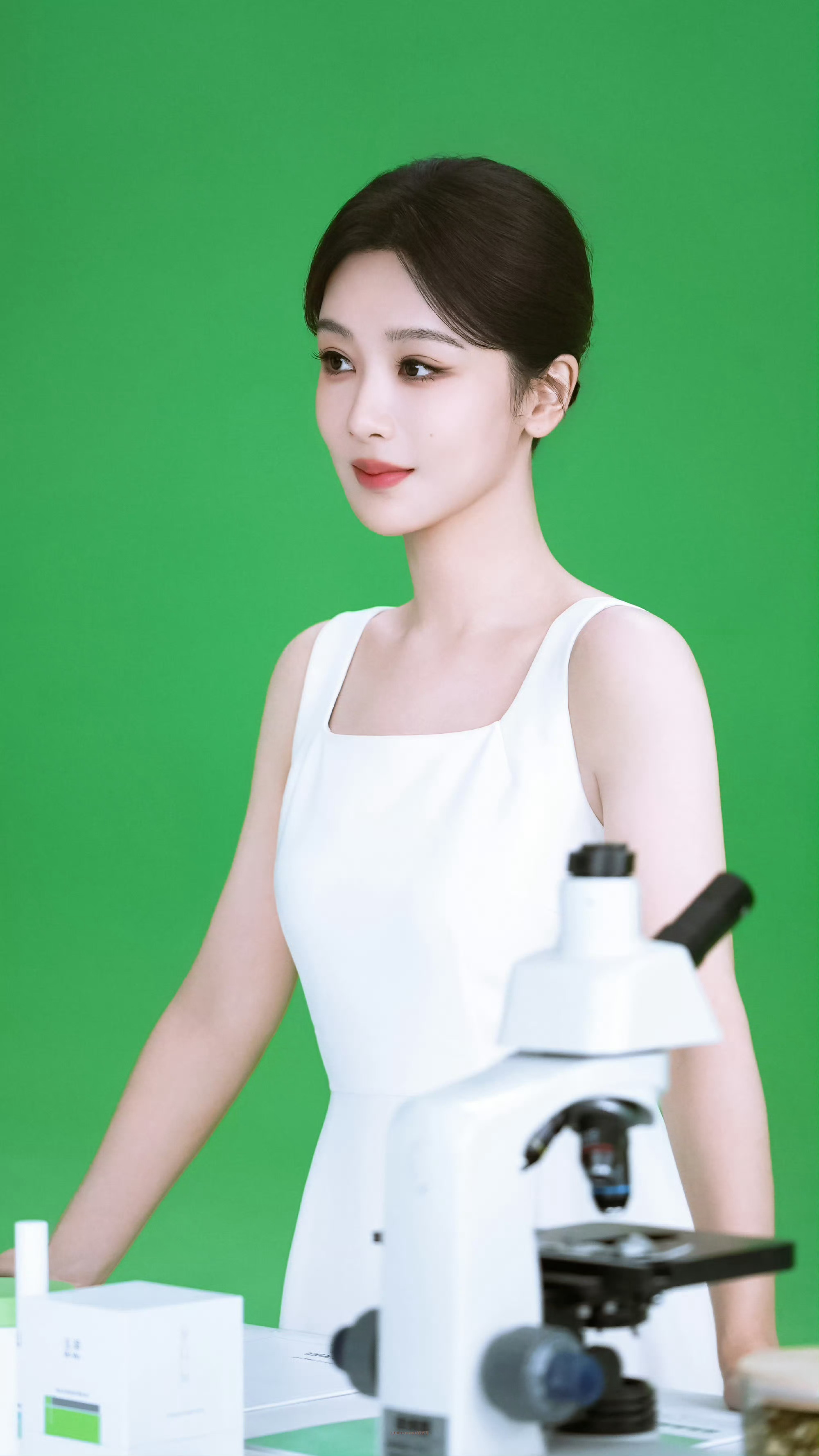 杨紫玉兰花开君再来 💜杨紫董竹君 🍓我会一直在你身边，即便不说出一声喜欢。 