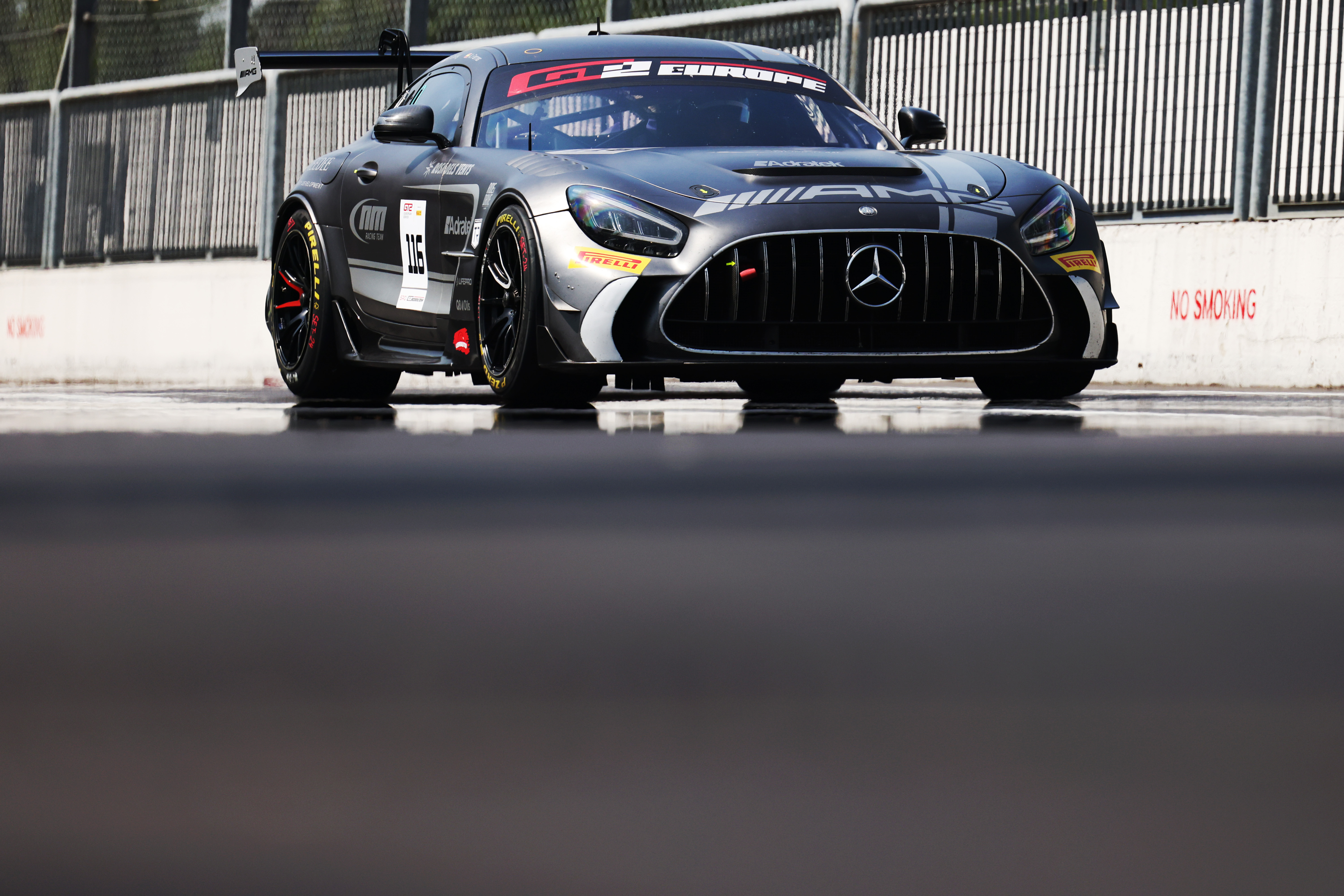 微博电影之夜NM Racing Team Mercedes-AMG GT2壁纸送