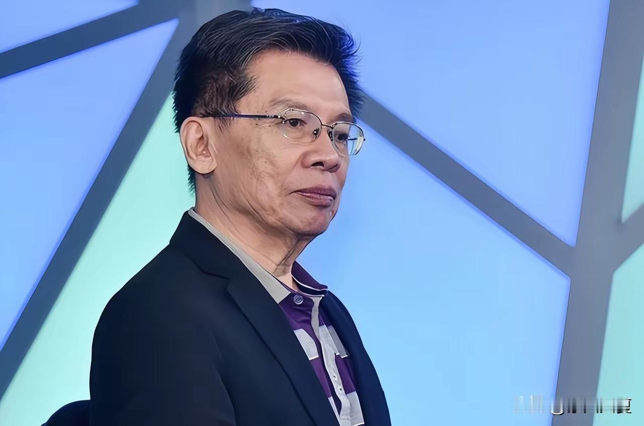 太清醒！沈富雄痛批台湾对美军购：“拿砖头砸自家的大门，简直荒唐至极”。谁也没想到