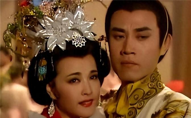 一天，馆陶公主府上来了一个卖珠宝的妇人，60岁的刘嫖却对珠宝不感兴趣，反而眼睛一