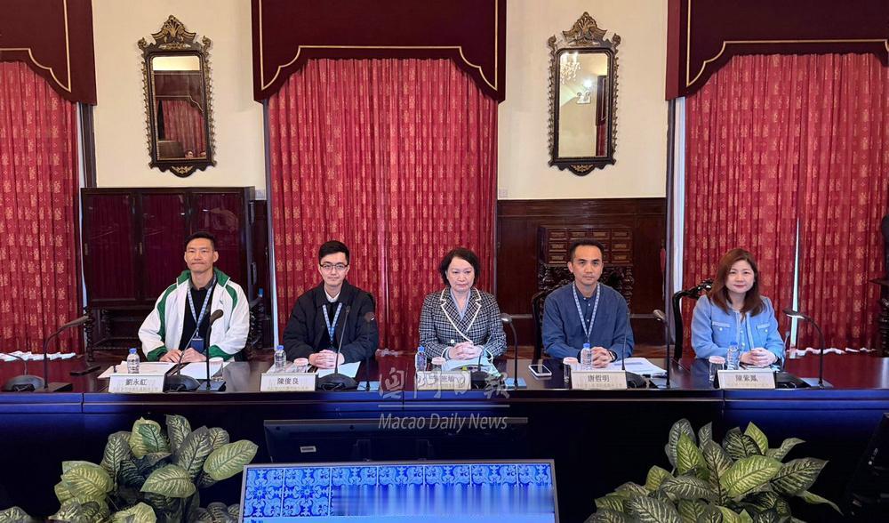 澳门年宵市场过大年 「澳門塔石年宵市場下月十日揭幕 設廿六攤檔..」【澳門日報消