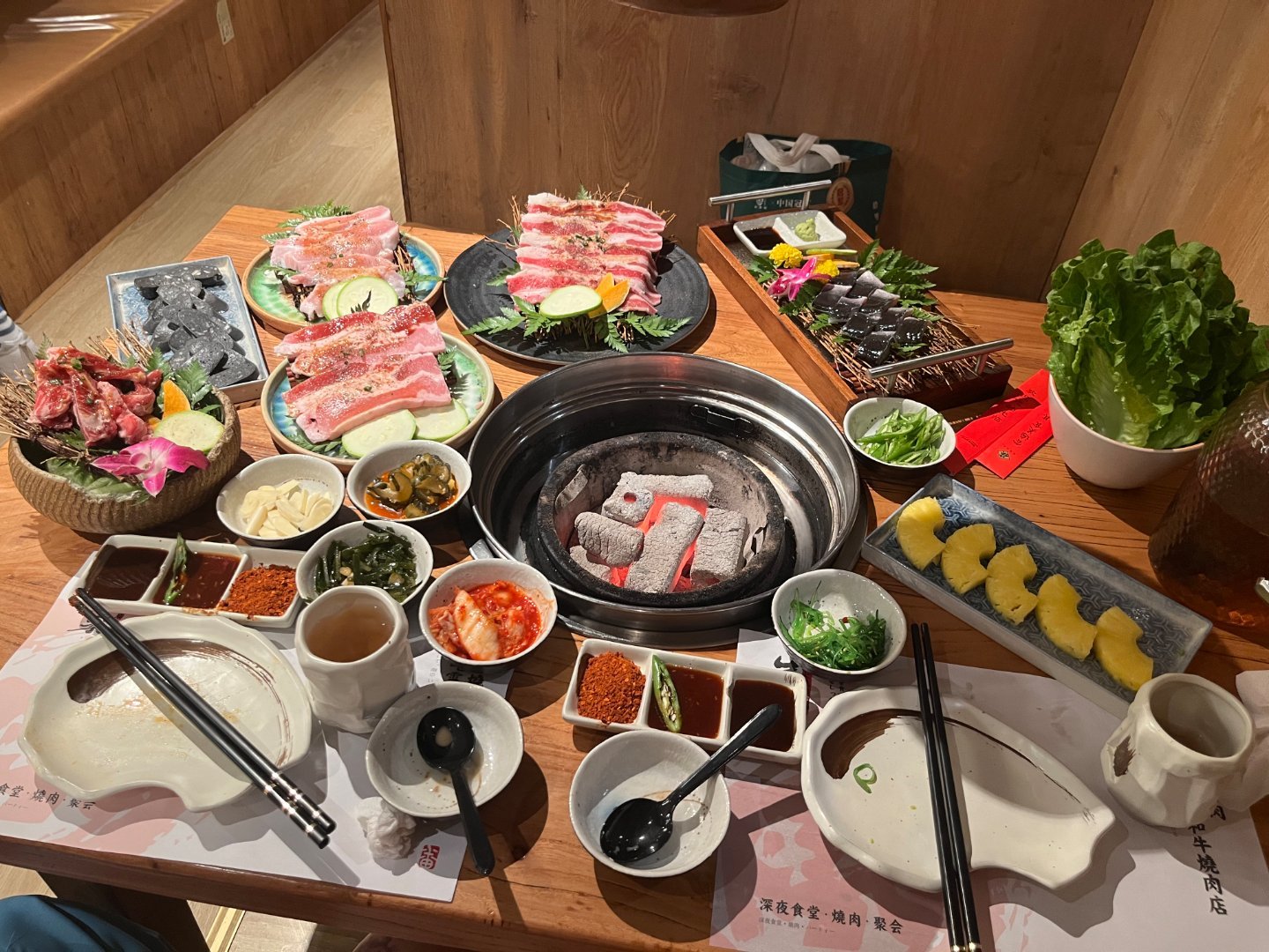 李圆梦☕ 食在广州🍷今晚韩国料理，烧烤自助餐...🍱 用餐时间：100分钟.