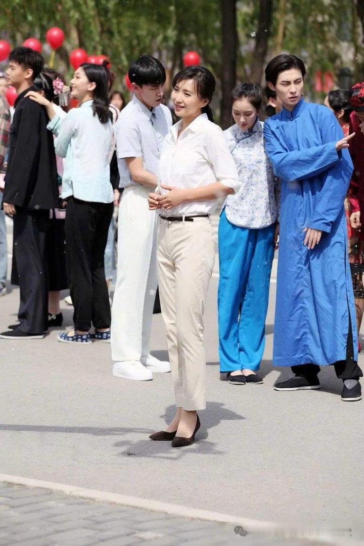 哪怕再年轻个10年，怕是刘亦菲也要自叹不如吧！ 