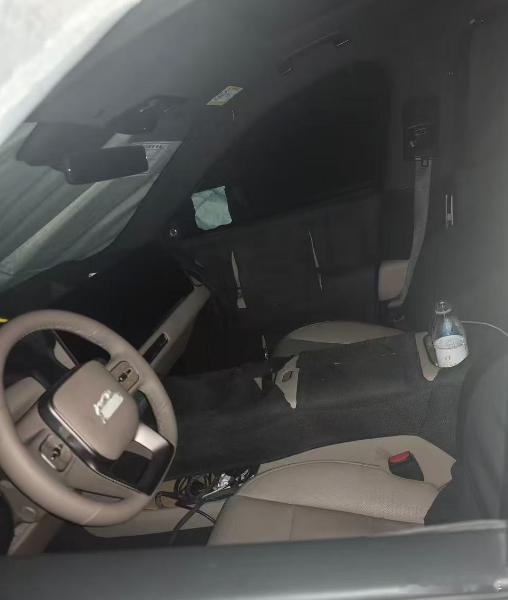 小米YU9内饰这么设计就行了小米汽车小米增程suv