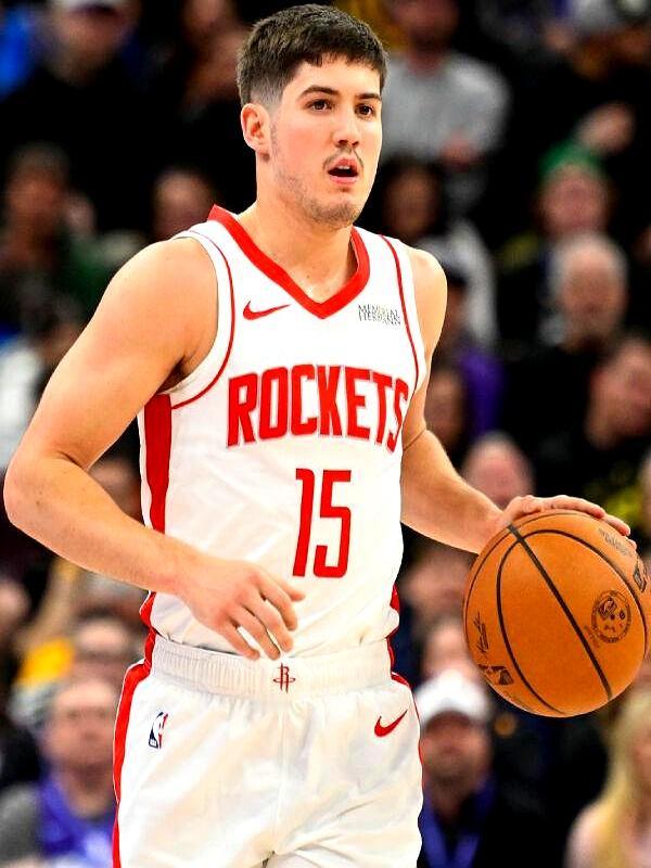 火箭队未来的后场核心基本确定了！
 

咱这后场一下就有了盼头，谢泼德来了就负责