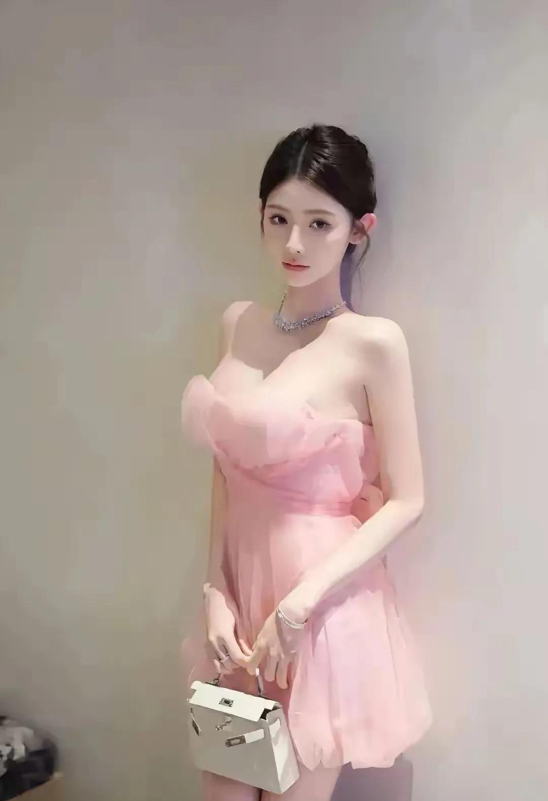 多看美女，延年益寿。