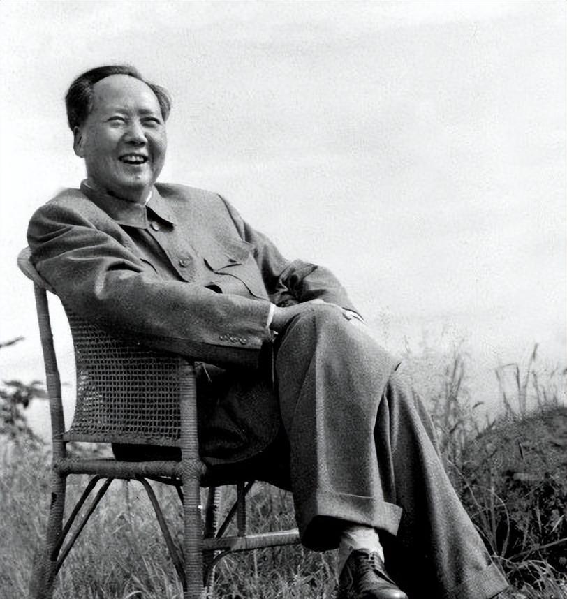 1965年湖南一位老妇被邀请前往北京，毛泽东热情握手并称她为福清妹妹，这背后有何
