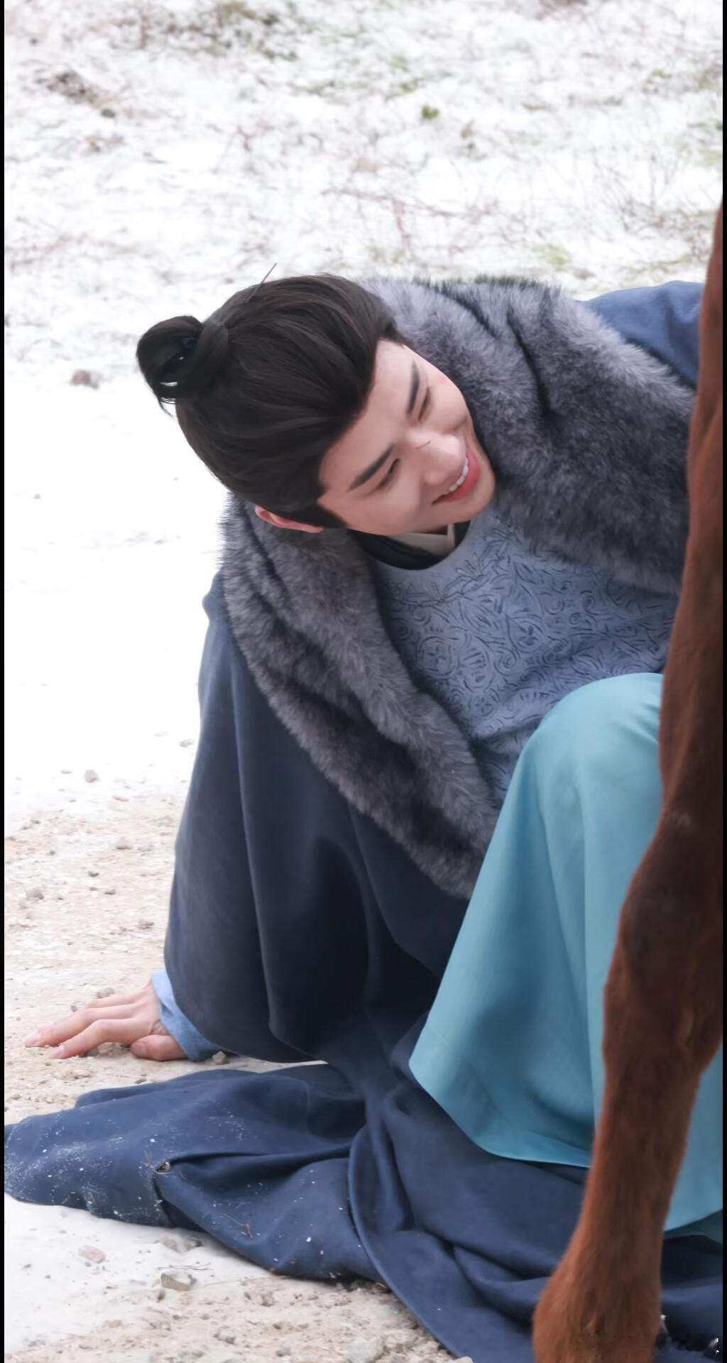 没人比任豪更懂李怀安原来李怀安的每个选择都有迹可循，这种理解深度真的瑞思拜，没人