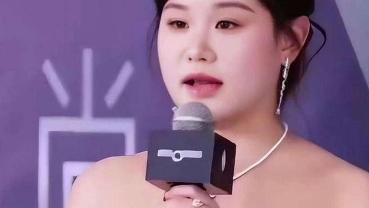 张家齐妈妈被曝拒绝还存款不到几天，遮羞布被扯下，这一幕太荒唐