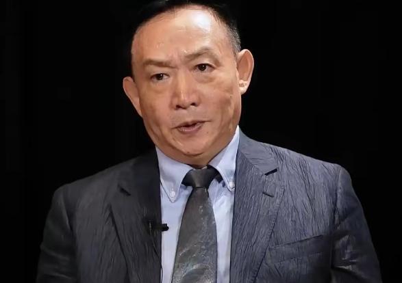 财政部这一刀，捅穿了中国富豪藏钱二十年的最后一堵墙。
 
7月24日，财政部和税