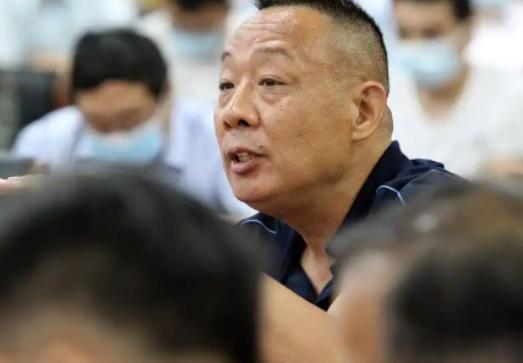 于东来一句话，撕开中国式家庭的体面，于东来这次是真不给人留面子。
 
9 月 1