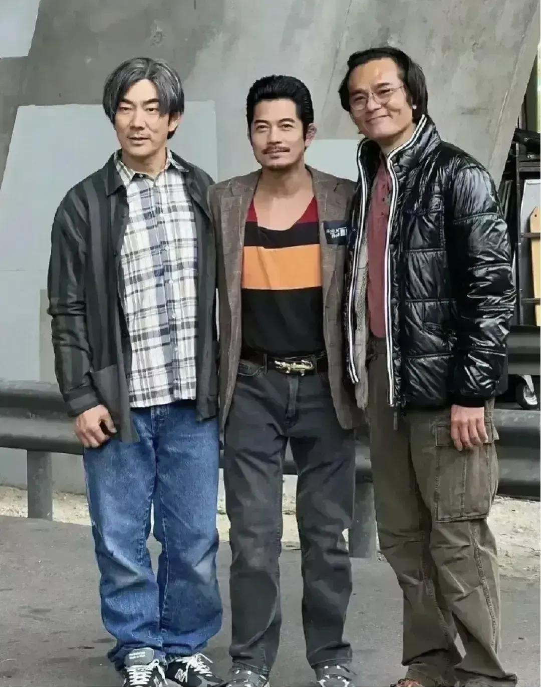 童年的回忆，童年的偶像，儿时喜欢的三位明星，左一是任贤齐，左二是郭富城，有谁知道