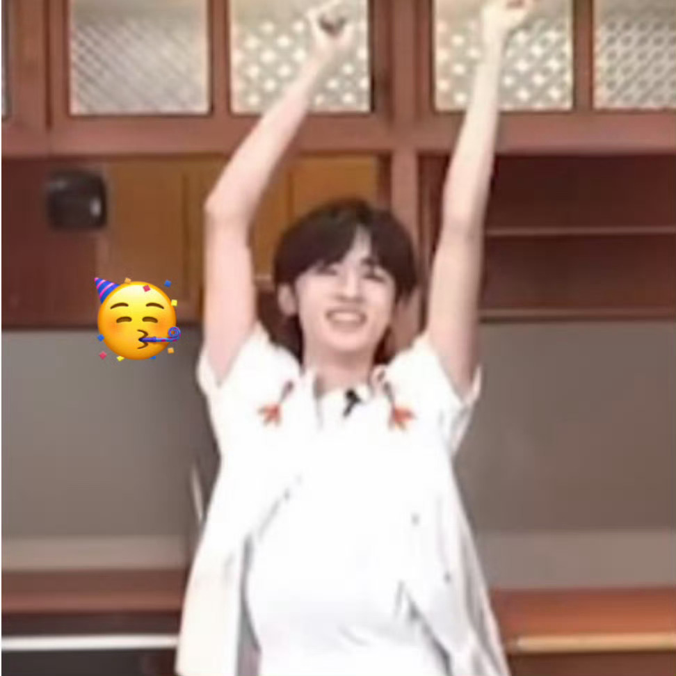 宋亚轩追星成功王力宏幸福的小松松🥳接宋亚轩的追星运 ​​​