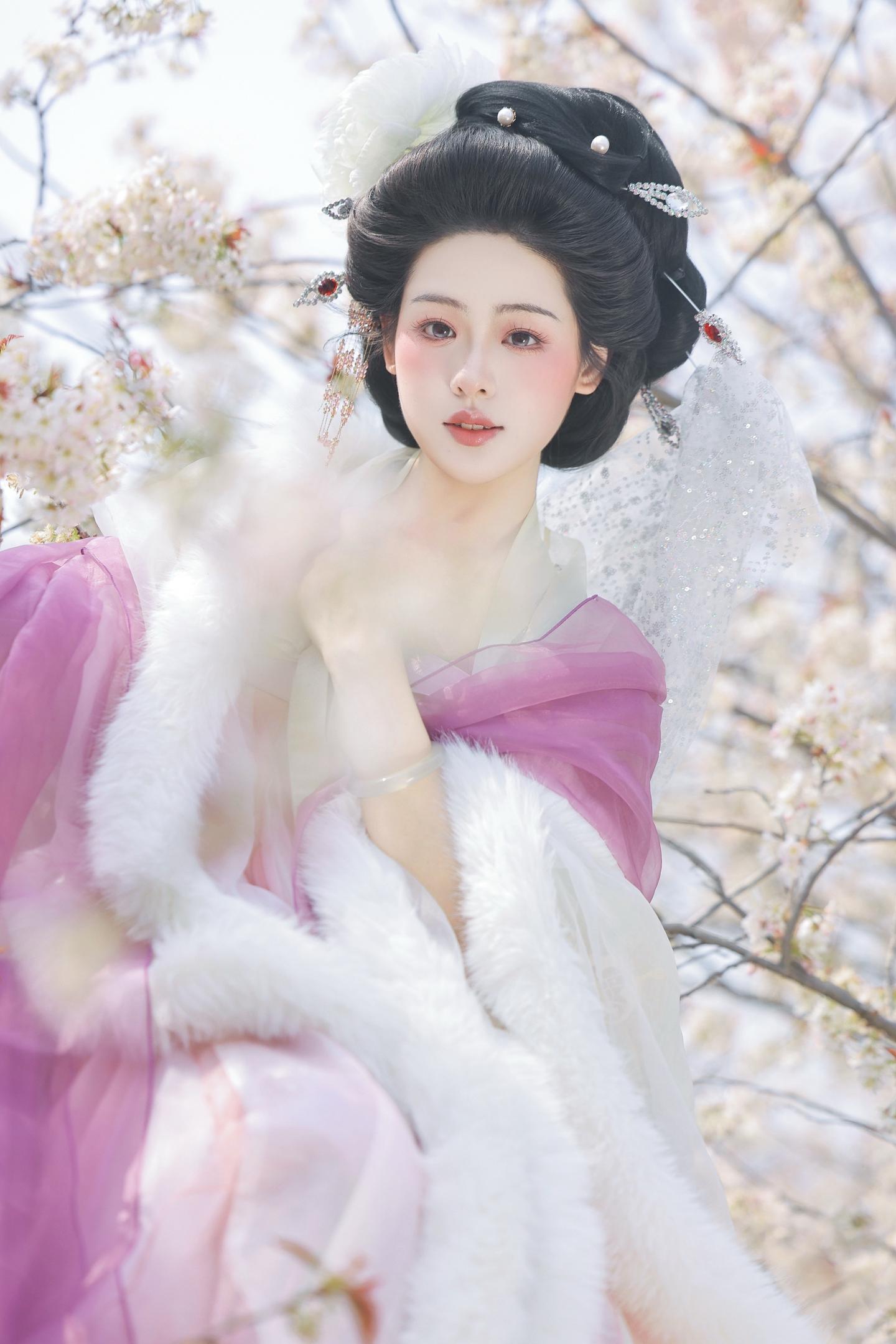 日暖 花好 歌舞也升平～摄/后：我