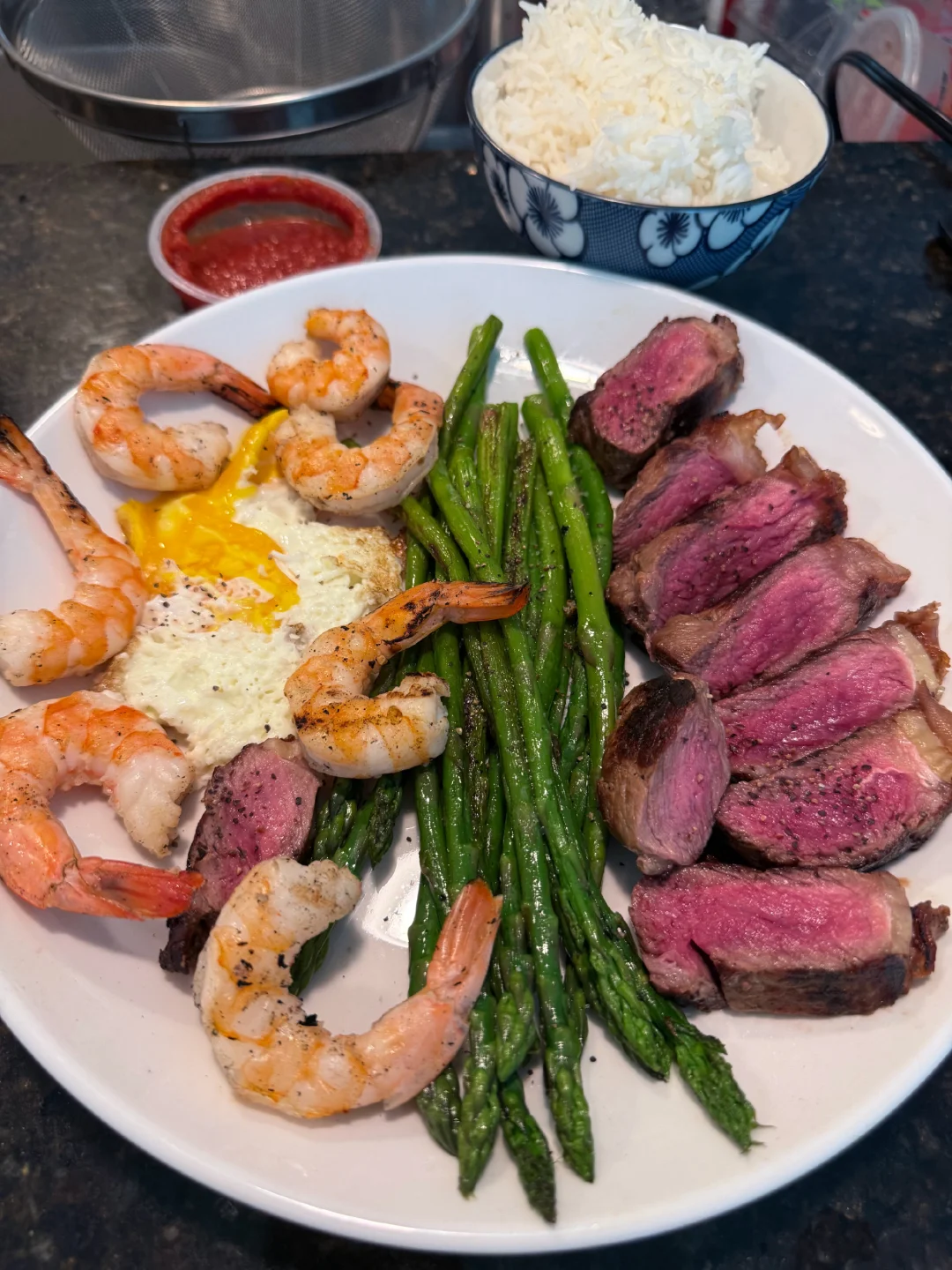 一个遭受过自恋创伤的人，总是能很敏感的识别到别人最无法耐受的点是什么...