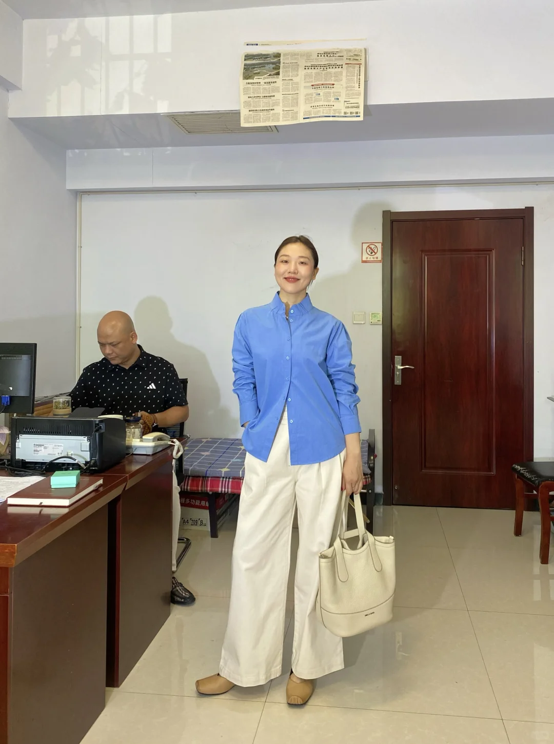 办公室丑关我什么事啊