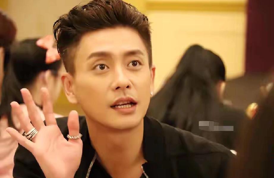 太意外！亲妈干妈都是导演，手握顶级资源，林雨申却在娱乐圈沉浮20年难火。他原叫“