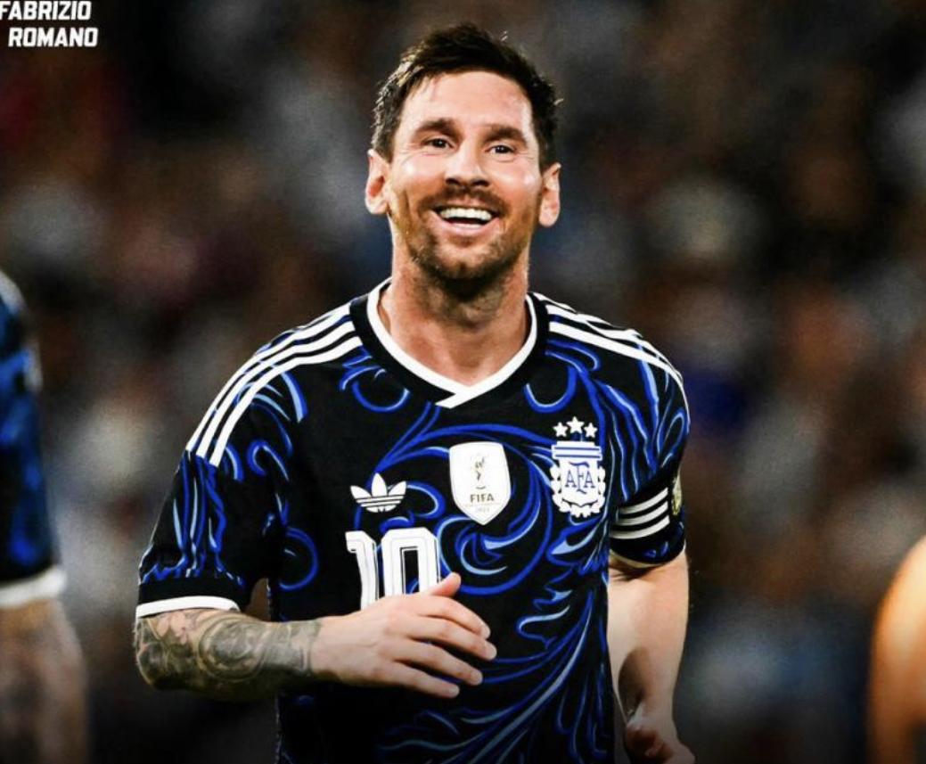 随着阿根廷5-0赞比亚、巴西3-1克罗地亚！认清三个现实！
一、梅西宝刀不老！虽