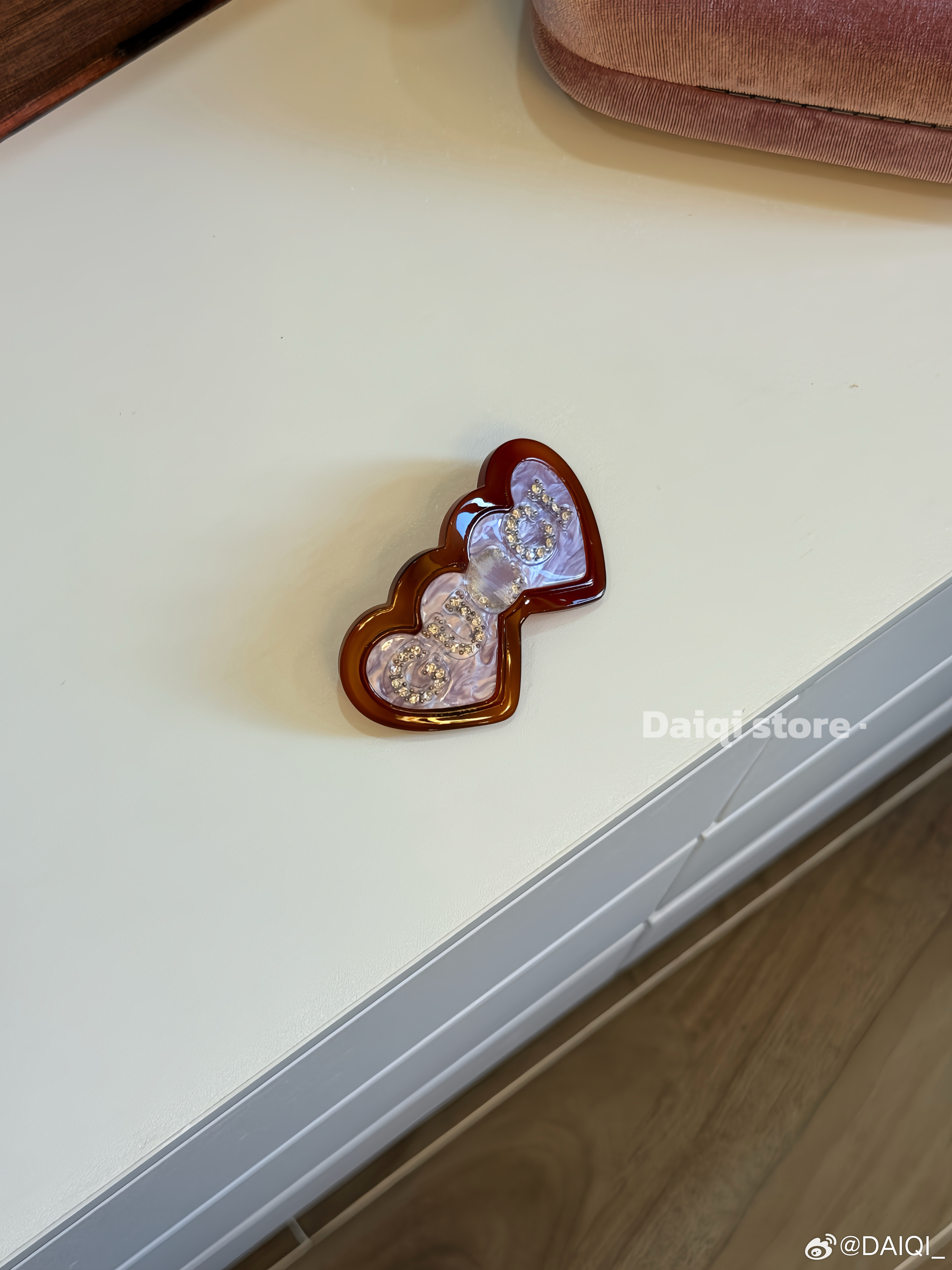 hello大家们 因为我们的店铺转移 目前就在这个店给大家上新啦 很多款我们细节