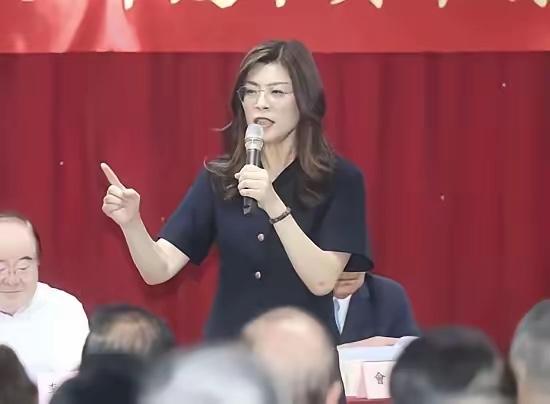 中国"国民党主席"郑丽文正式宣布。

7月30日，郑丽文对外表态，打算以个人名义