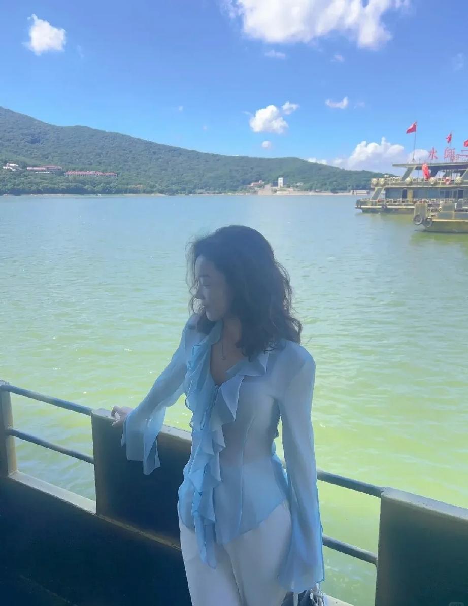 你心中的美女啥模样笑意满满的美女，端庄大气优雅的美女，身材健美健康的美女，善意满