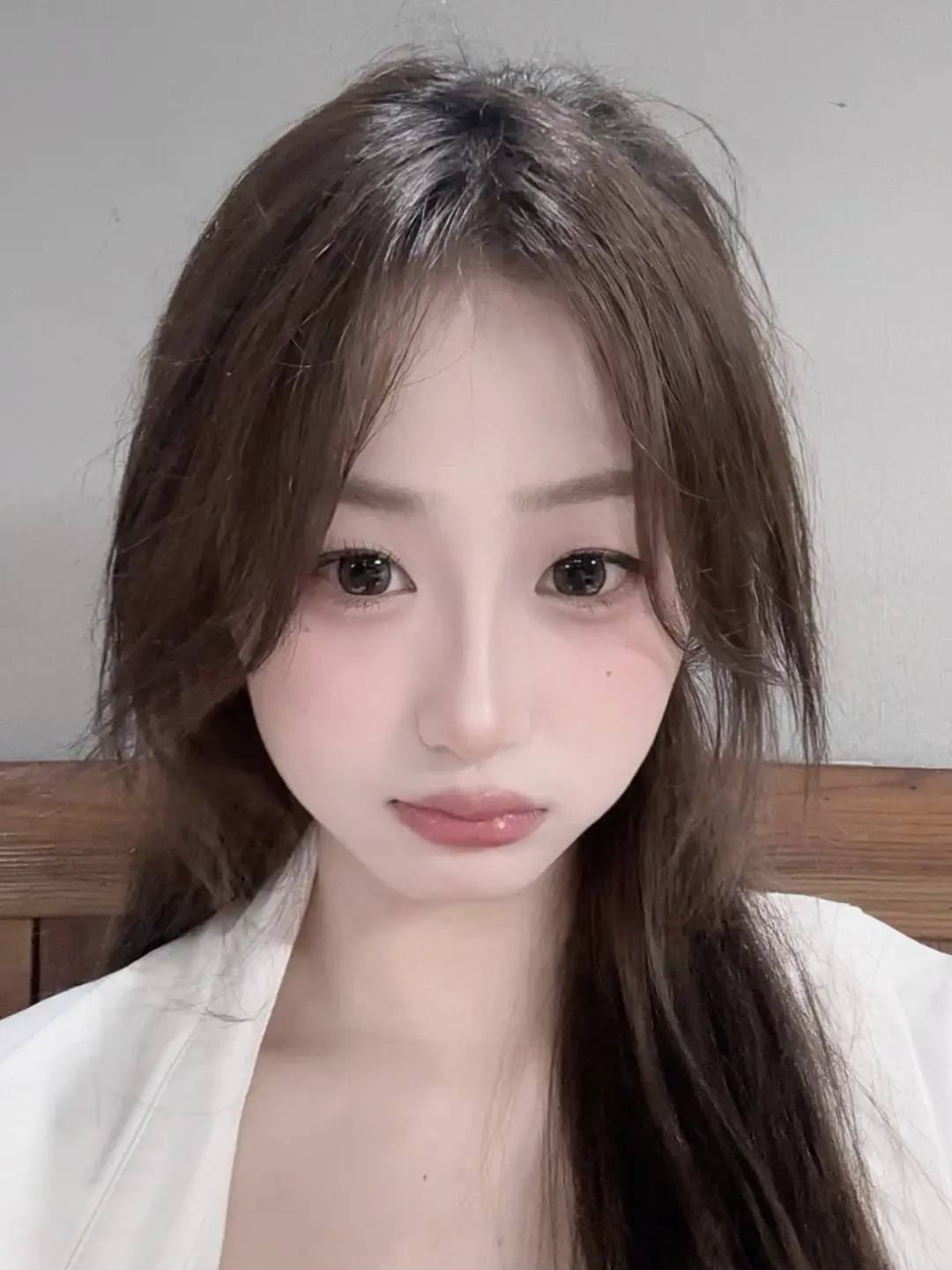 有人权衡利弊放弃你 有人擦掉眼泪继续爱你