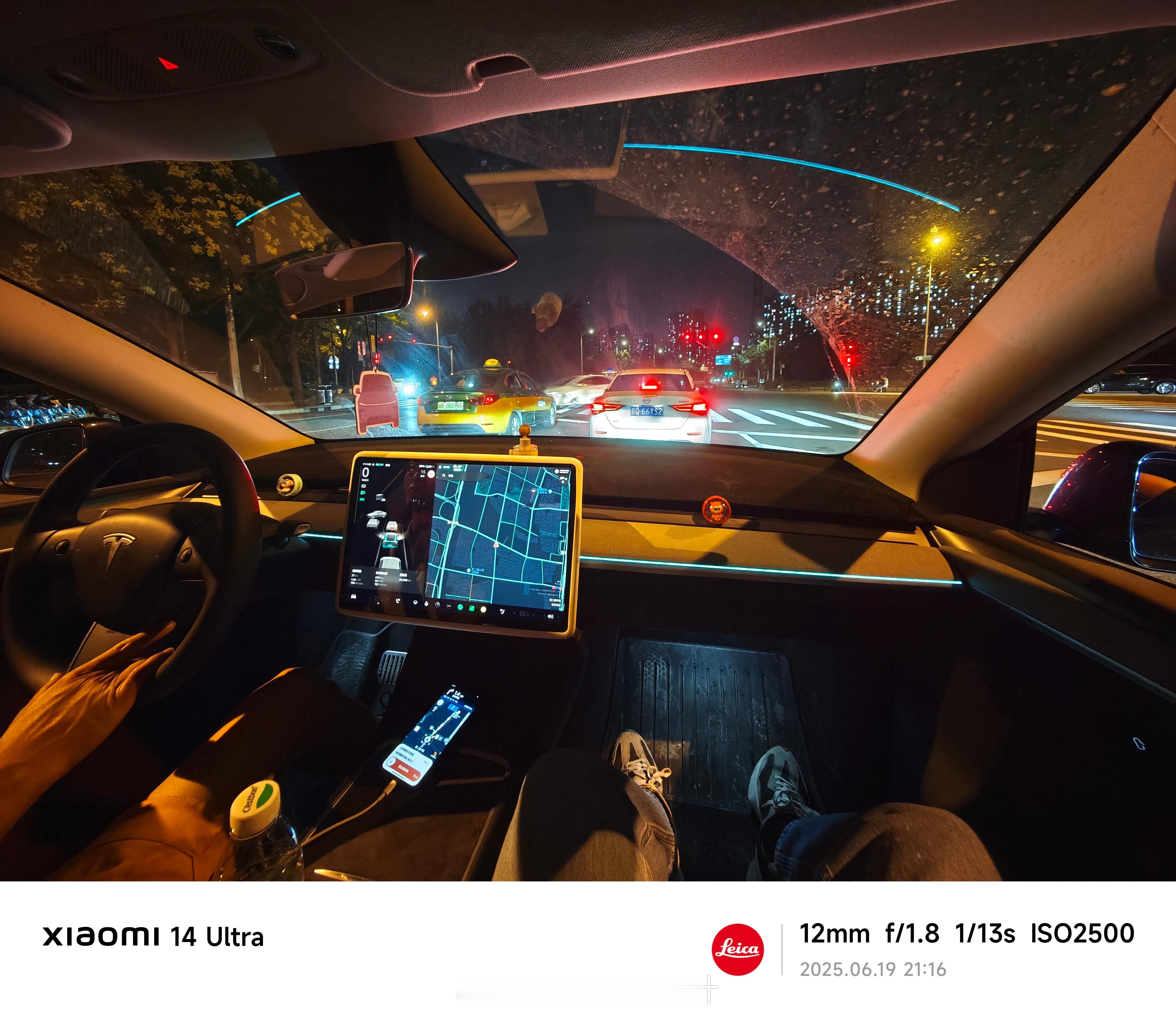 感受过小米YU7过后...我已经对特斯拉 Model Y 索然无味，谁能懂？ ​