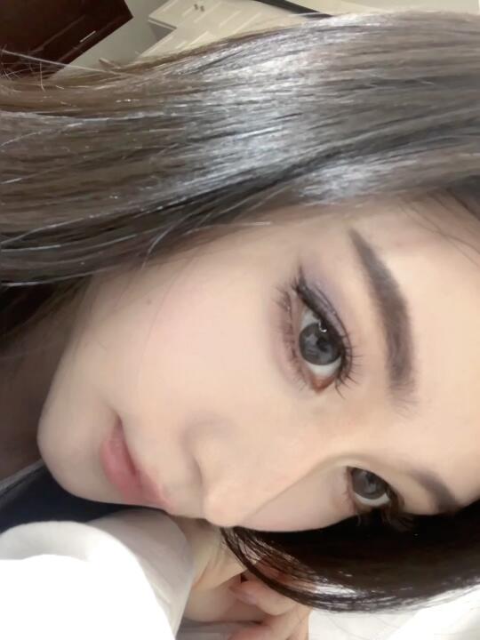 分享研究的绝美睫毛组合贴法