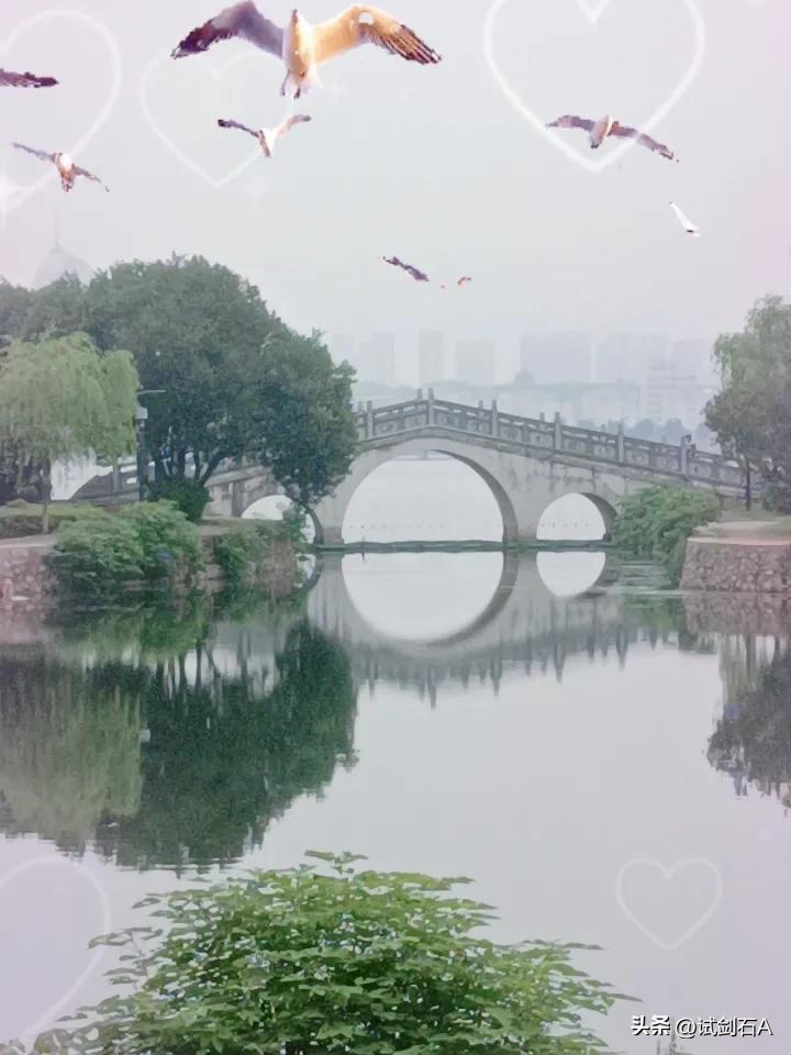 晒出你的本地生活传说中的三孔桥，如今变成现实，恢复历史古迹非常必要。