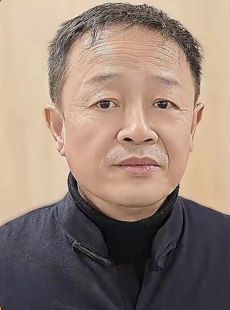 成都，一男子签字跟爹妈断亲，不再往来，32 年后双亲走了，留两套锦江边老房值 5