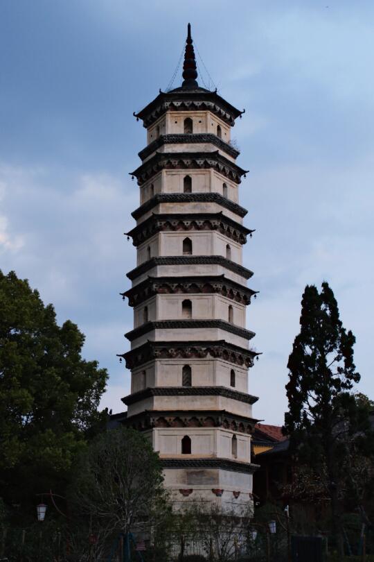 九江能仁寺与大胜塔