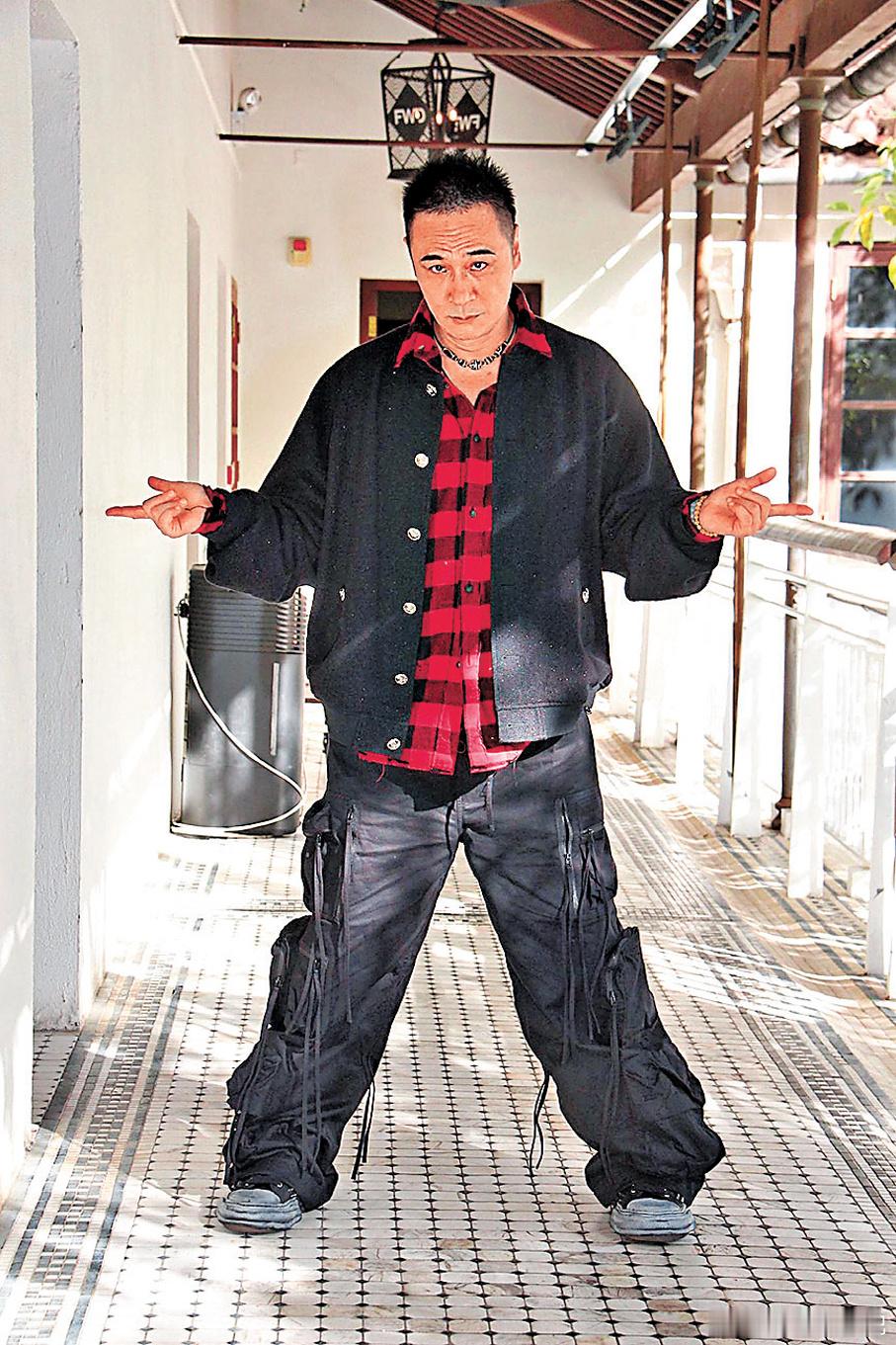 【吴镇宇专访】吴镇宇与郭富城相隔25年再合作拍摄由麦兆辉执导的电影《内幕》，相隔