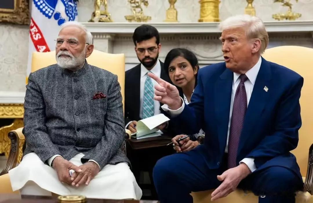 印度跪的太快了。

自诩为世界大国，迷之自信的印度在关键时刻掉链子。据路透社7月