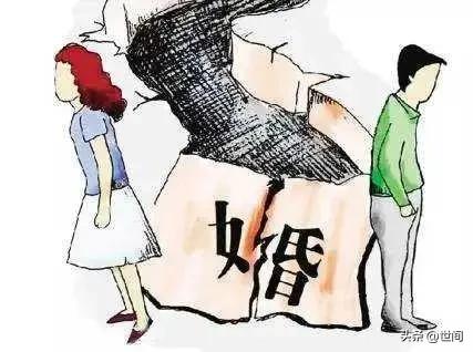 发现很多女人一辈子都有两个梦：富婆和公主，一是随时有某个富豪在等待着自己，二是随