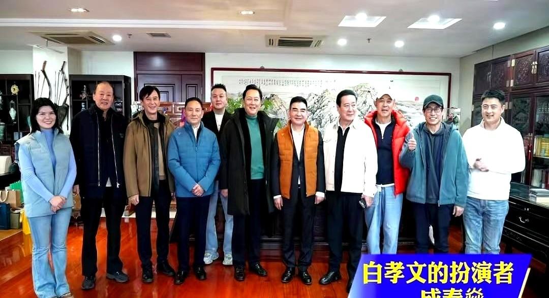 提到陈光标，争议就没断过！唐国强等老艺术家夸他是“首善第一人”，说他捐款真能打，