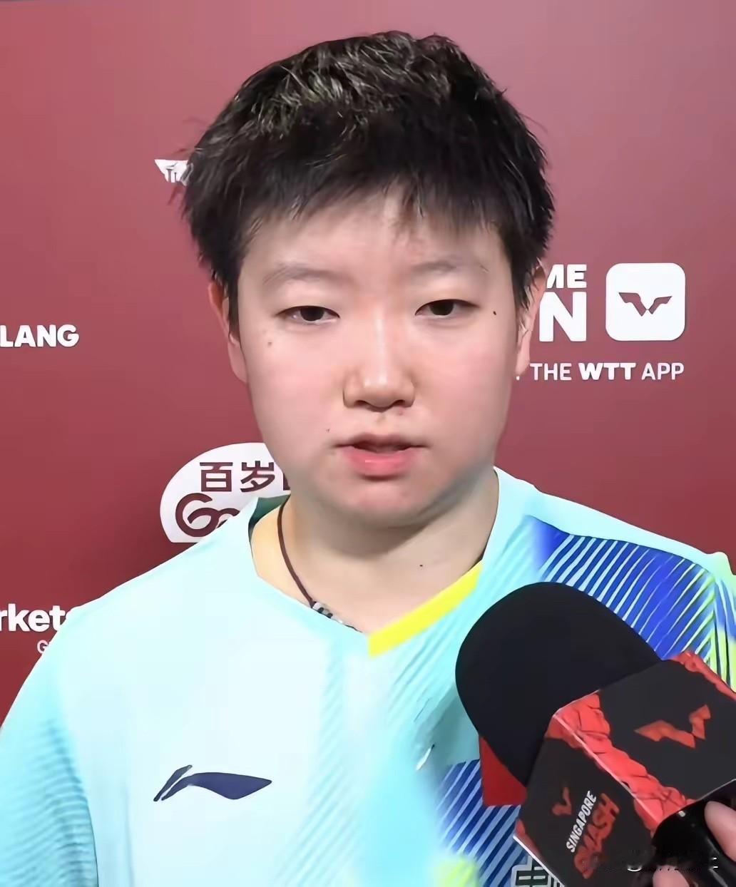 看了莎莎新加坡大满贯首秀的采访，特地翻了翻最近的比赛动态，感觉这姑娘心里门儿清。