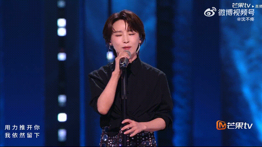 谢楠好紧张谢楠唱哭瞿颖了谢楠上台后肉眼可见的紧绷，连进拍都没稳住，小失误反倒让舞