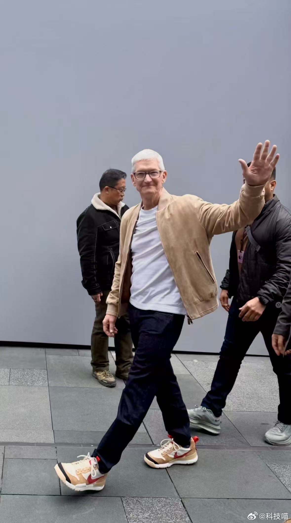 手机内存涨价最利好的手机品牌👉苹果最不利的手机品牌👉魅族等 