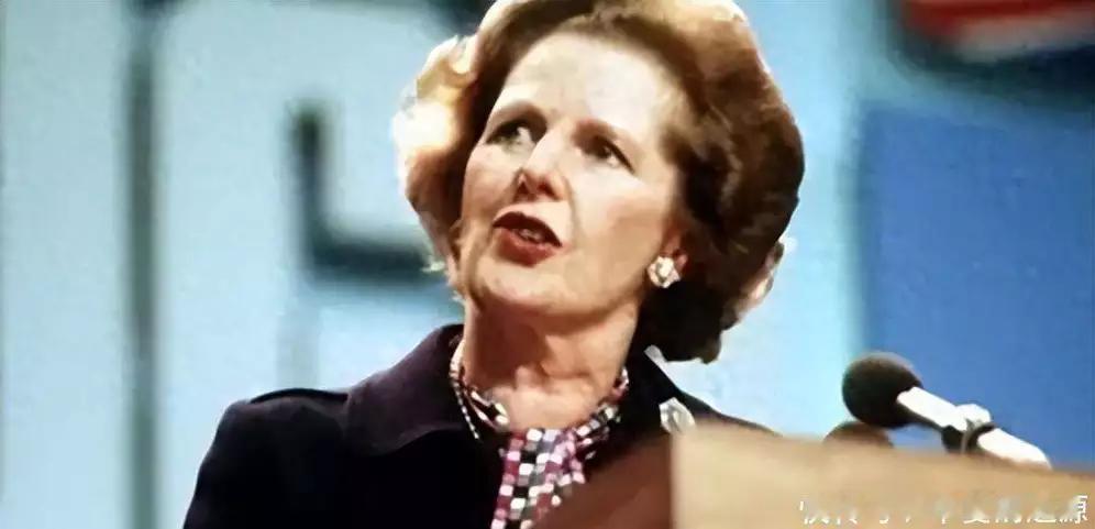 英国人为什么那么恨撒切尔夫人，撒切尔夫人去世时民众放鞭狂欢，这背后有诸多原因。她