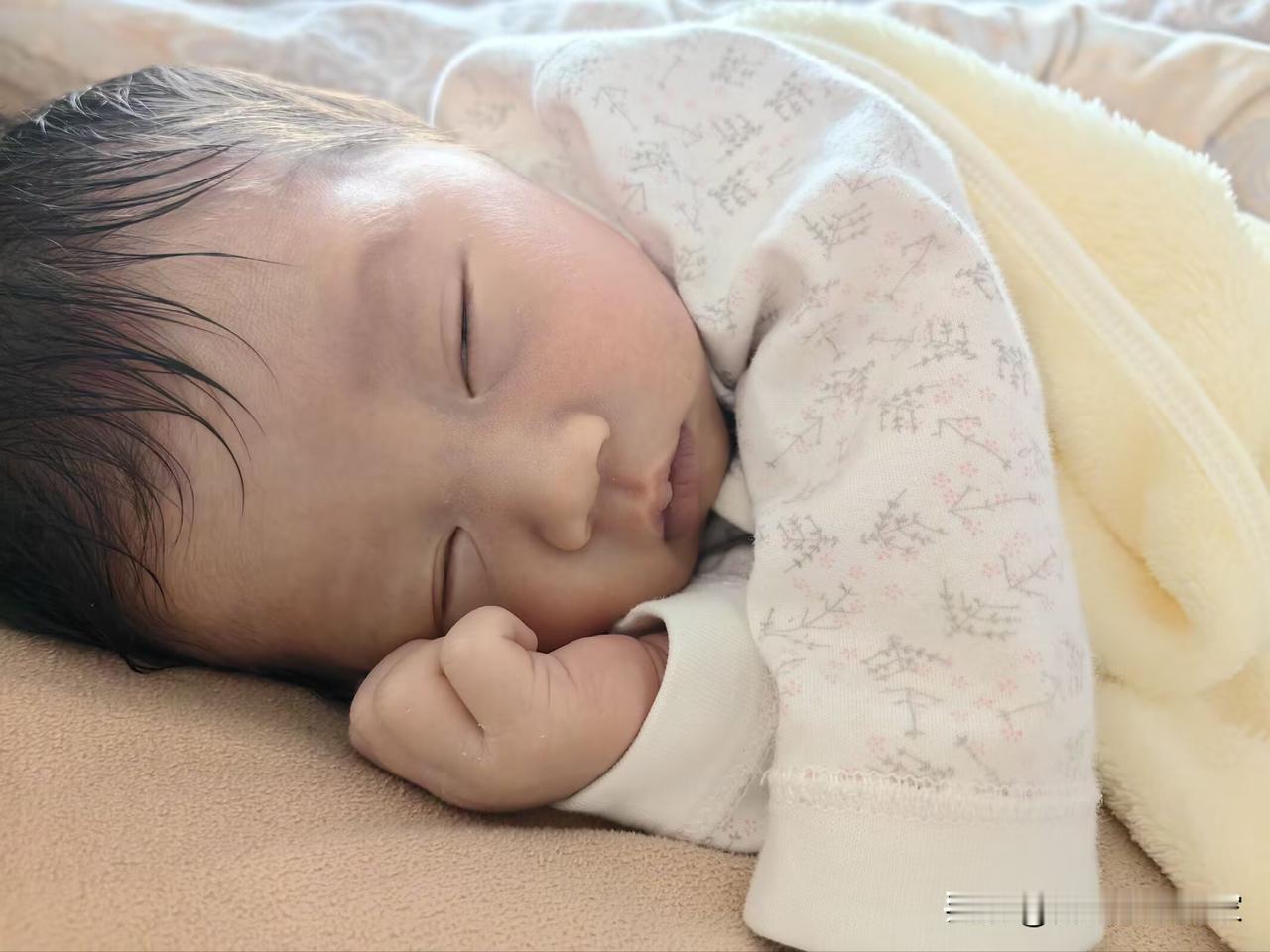 喜提二胎男孩一枚！老大也是男孩。
南哥作为90后，我不知道，全网有多少人家里添了