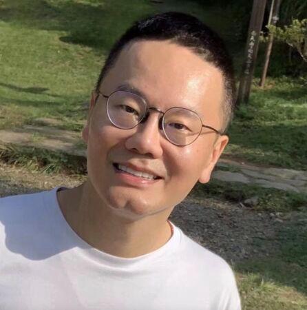 周子瑜不与JYP续约TWICE成员续约TWICE续约大地震！5名成员不续个人约，