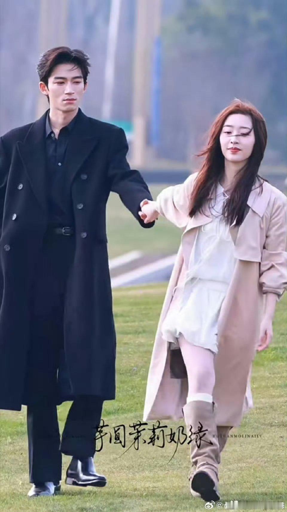 王星越、邓恩熙《告白》同框牵手路透 ，是你心中的周京泽嘛 