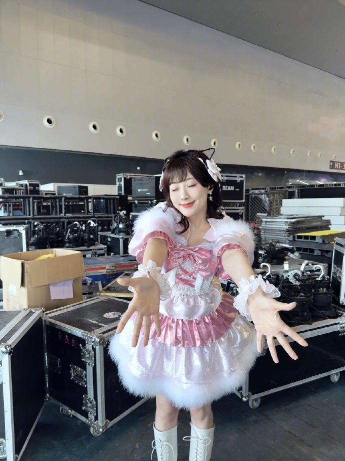 李艺彤 短剧李艺彤在短剧里的表现真的太亮眼了，完全是短剧赛道的实力派！她演技灵动