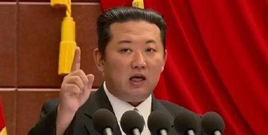 就在刚刚
 
一家澳大利亚智库突然宣布了一个判断：如果日本武装介入台海，朝方可能