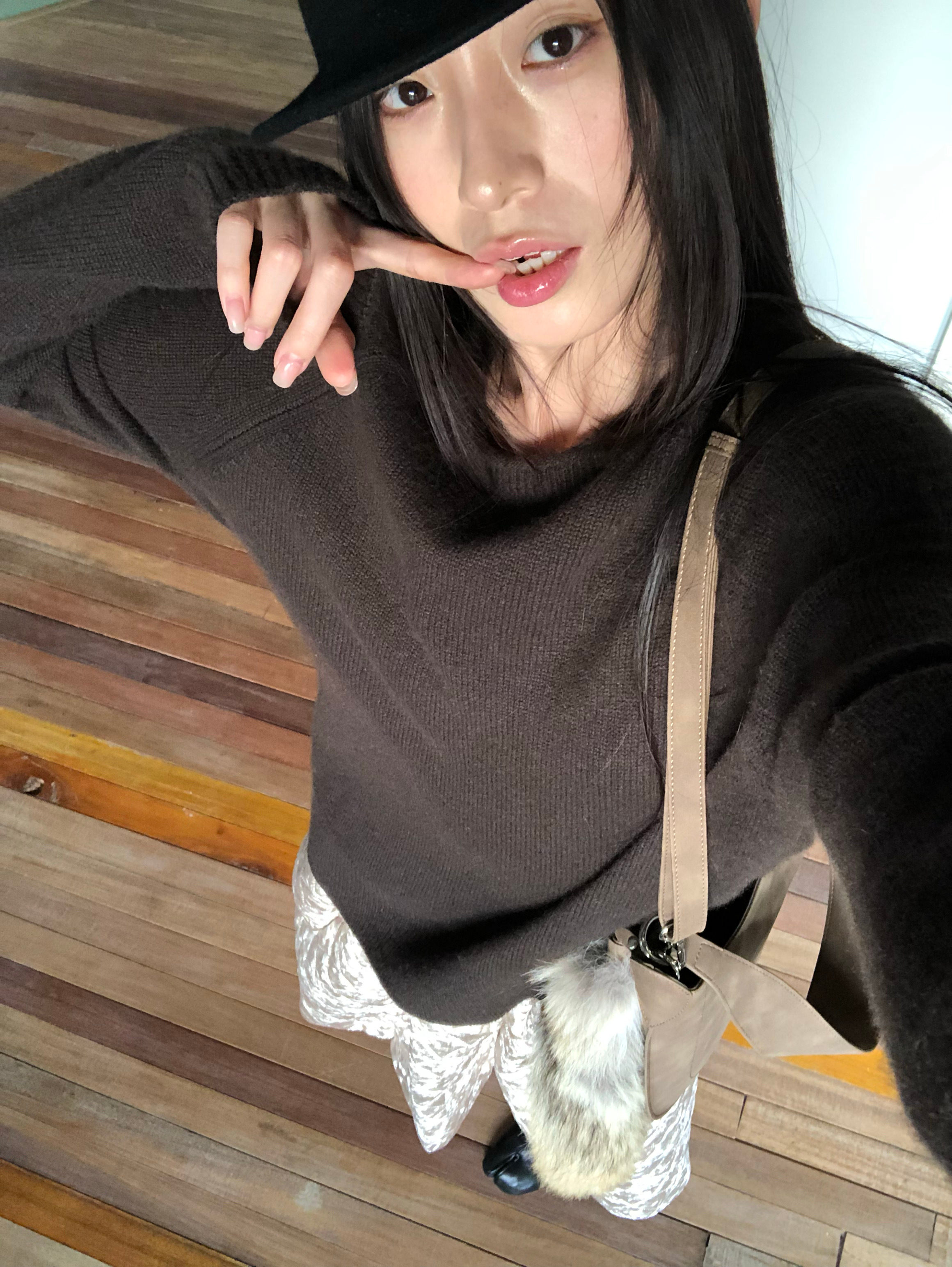 求推荐一款长羽绒服[抱抱] 并且现在还可以发货的！！！！ 