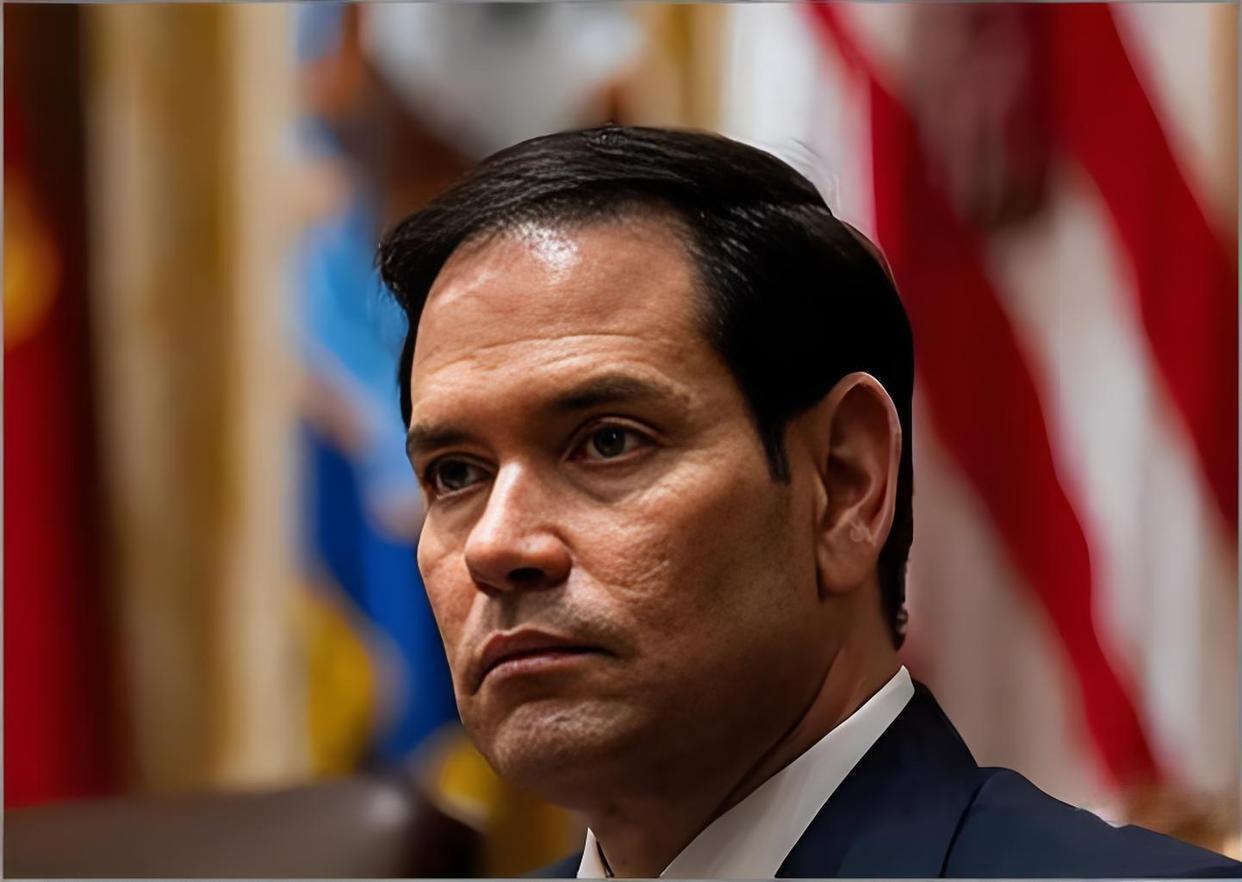 先毁约夺港、再倒打一耙！巴拿马与美国，把双标玩到极致。
 
2026年初，美国策