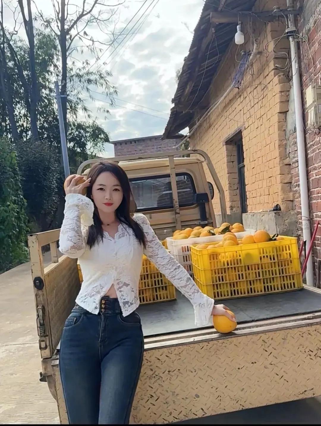 年少不知阿姨好