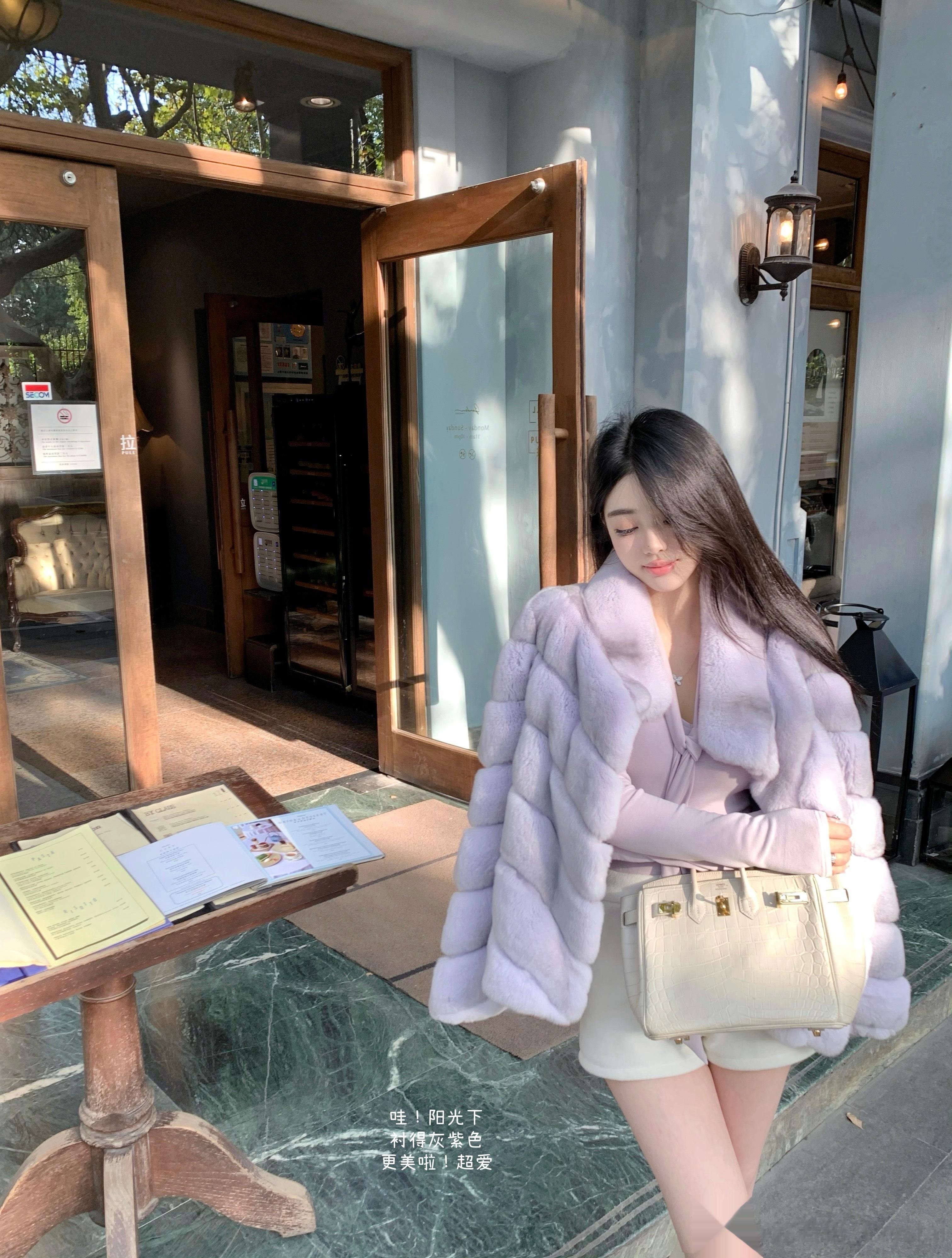 一期一会紫💜 ​​​